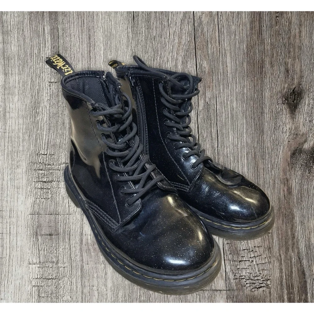 Dr. Martens Doc Boots Youth Size 3 Black Leather Side Zipper1460 J AW004